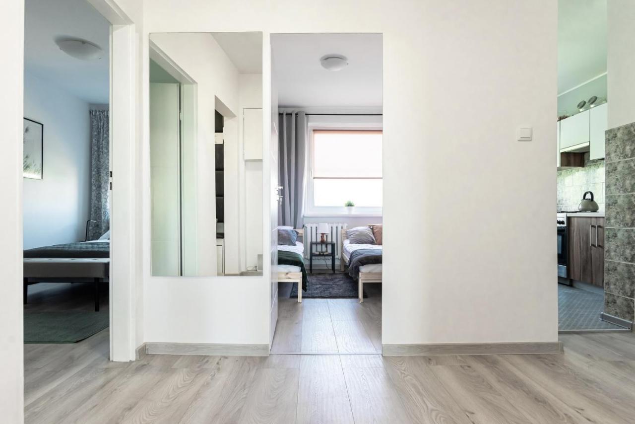 Quadratum Apartment By Noclegi Renters Гданск Екстериор снимка
